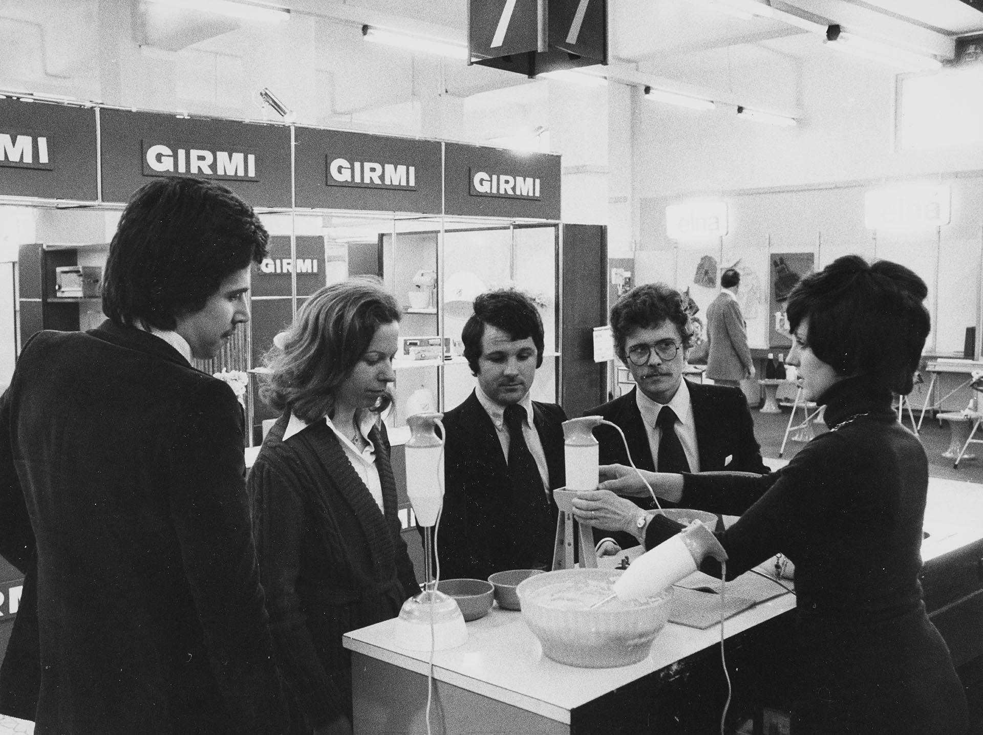 Una dimostrazione di elettrodomestici Girmi alla Fiera di Milano del 1974 Fonte: Archivio Storico Fondazione Fiera Milano