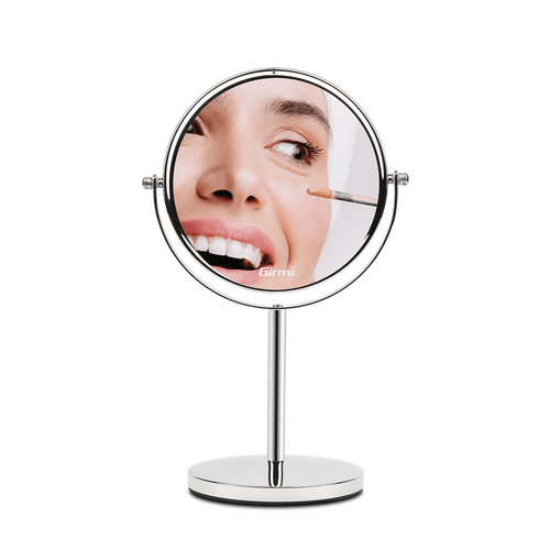 Breve guida di beauty routine autunnale: cosa serve davvero per truccarsi